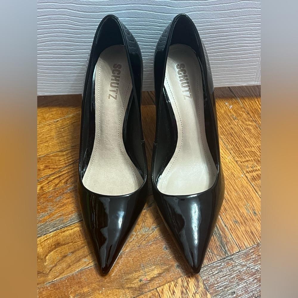 Black schutz heels